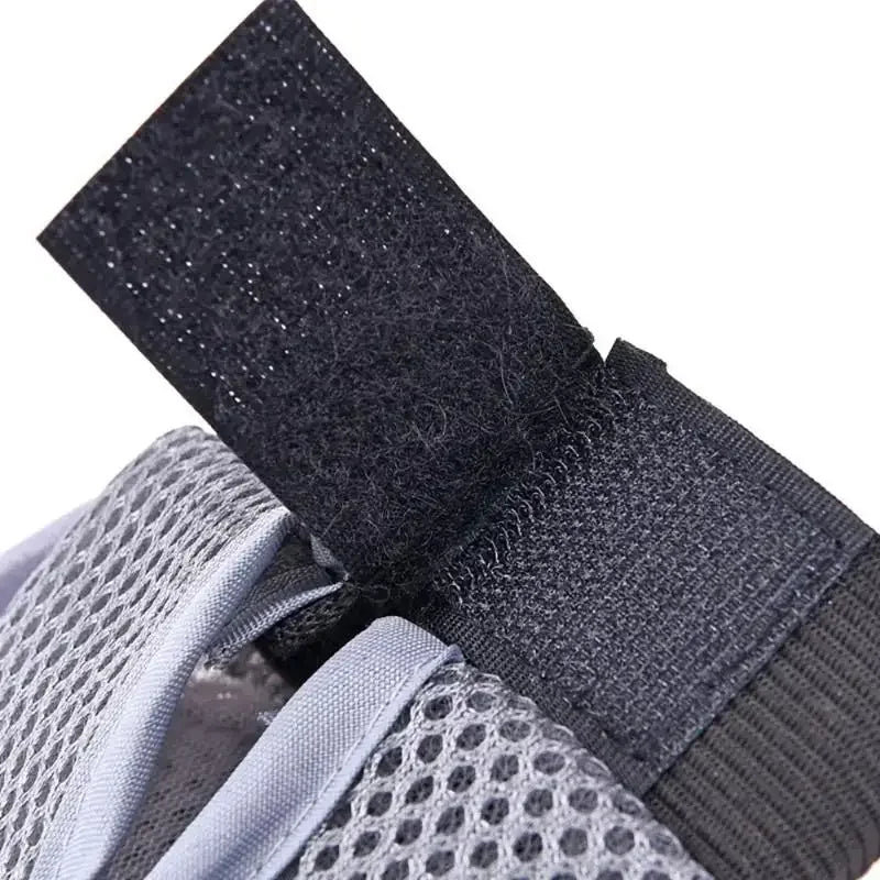 Gentle Deshedding Pet Grooming Glove.